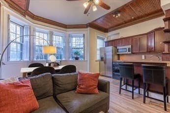 250 Commonwealth Ave # 22, Boston MA 02116