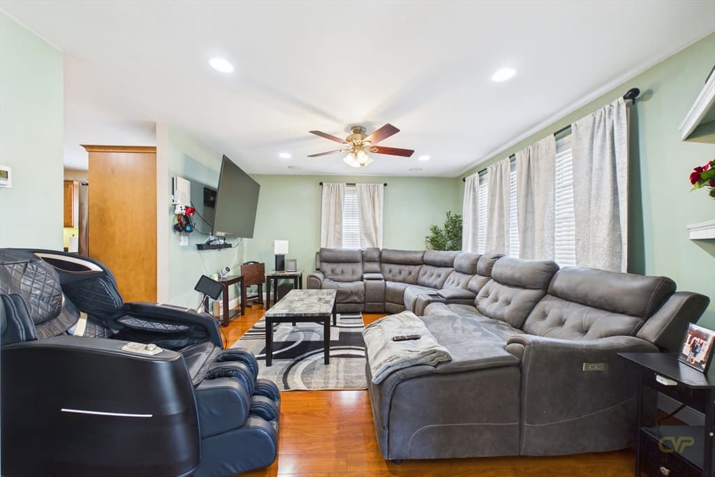 115 Almy St, Fall River MA 02720 photo 7