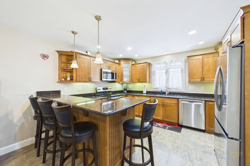 115 Almy St, Fall River MA 02720 photo 9