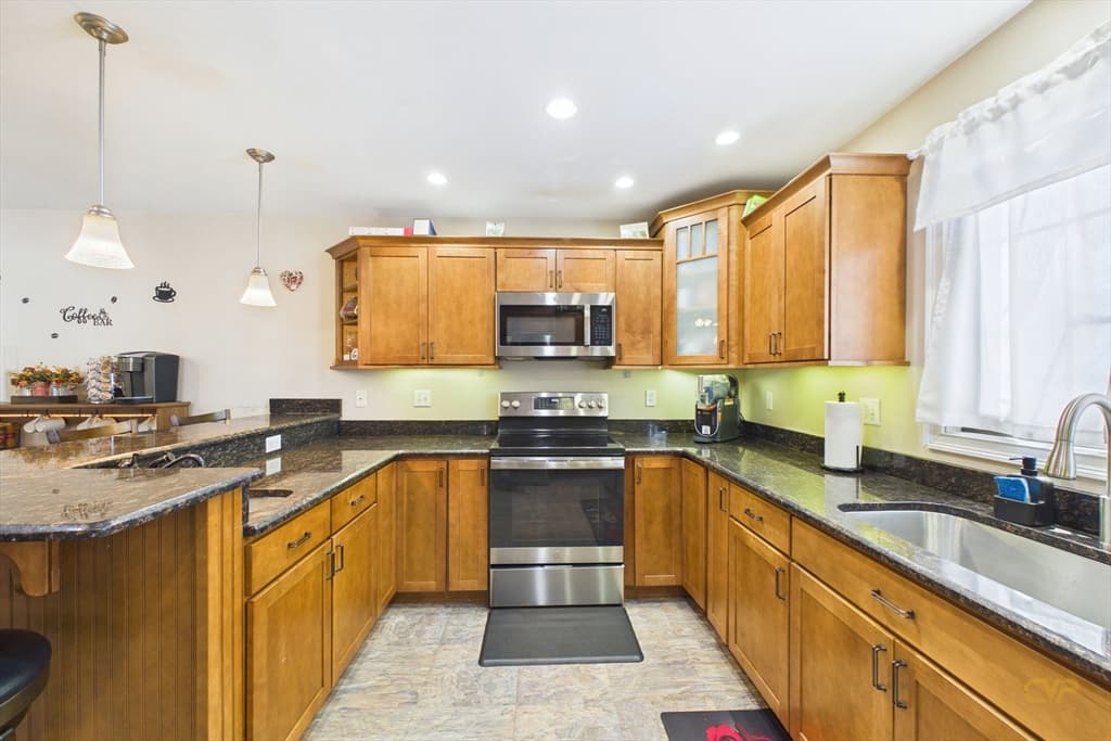 115 Almy St, Fall River MA 02720 photo 10