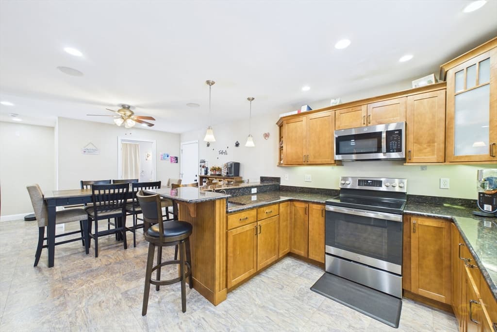 115 Almy St, Fall River MA 02720 photo 11