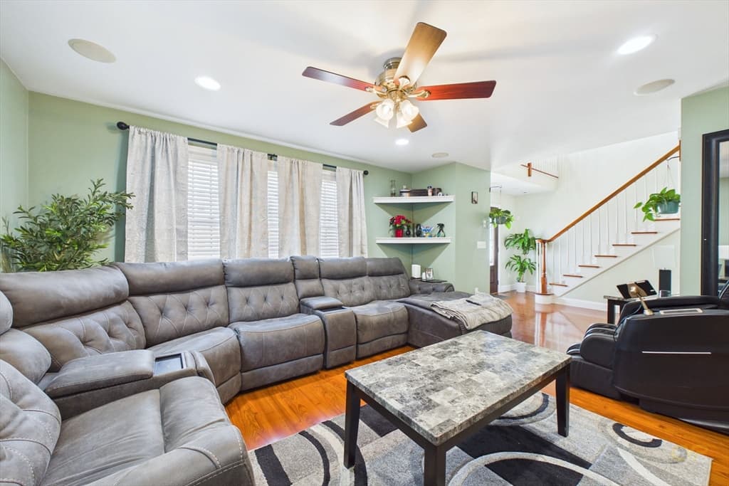 115 Almy St, Fall River MA 02720 photo 8