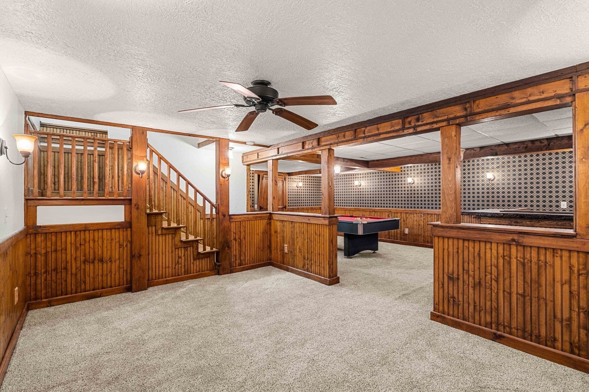 Condominium at 16 Patricia Drive # 16, Oxford MA 01537, photo 25 of 34