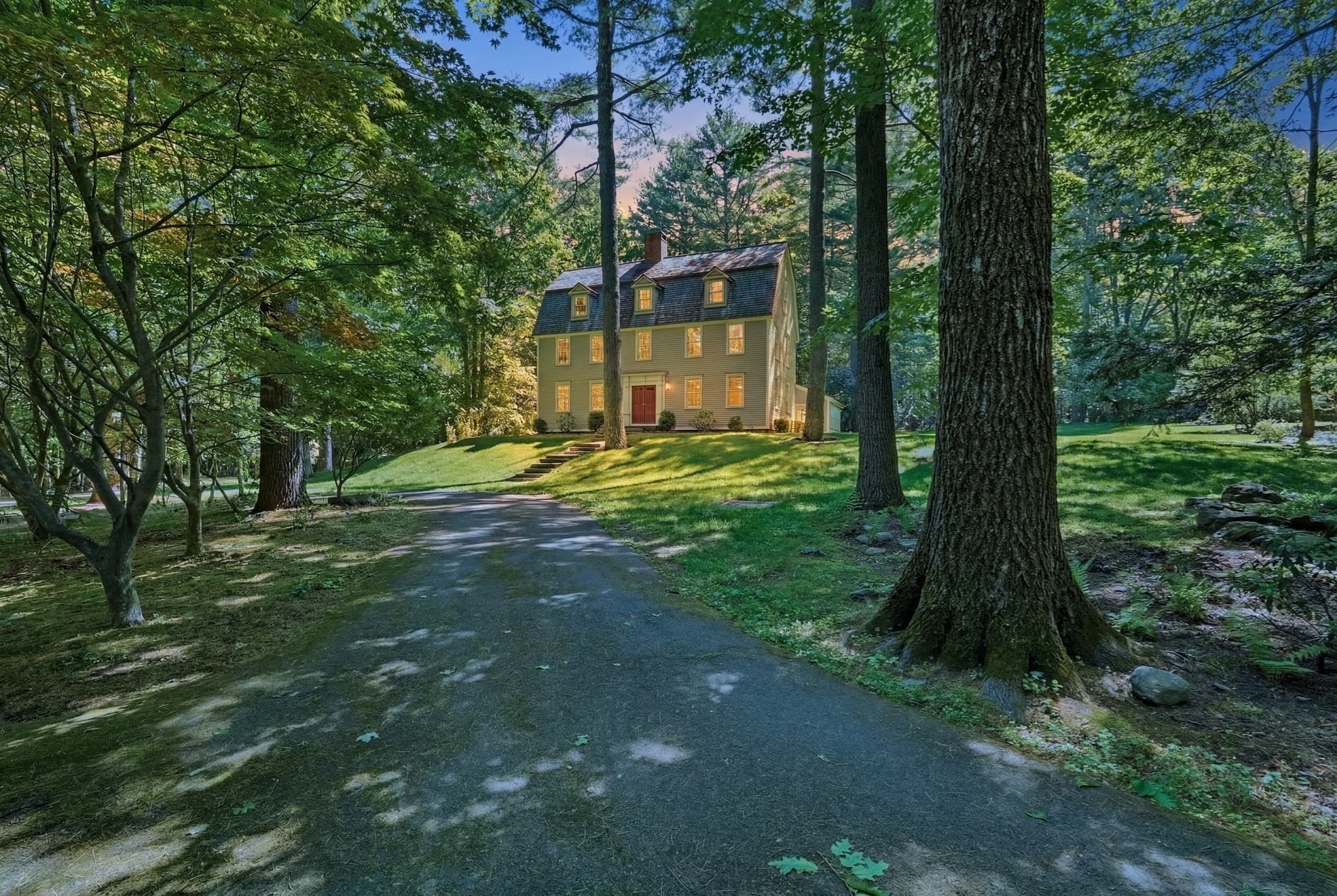 36 Laurel Hill Dr, Leverett MA 01054