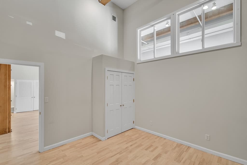 Condominium at 15 Sleeper # 104, Boston MA 02210, photo 9 of 25
