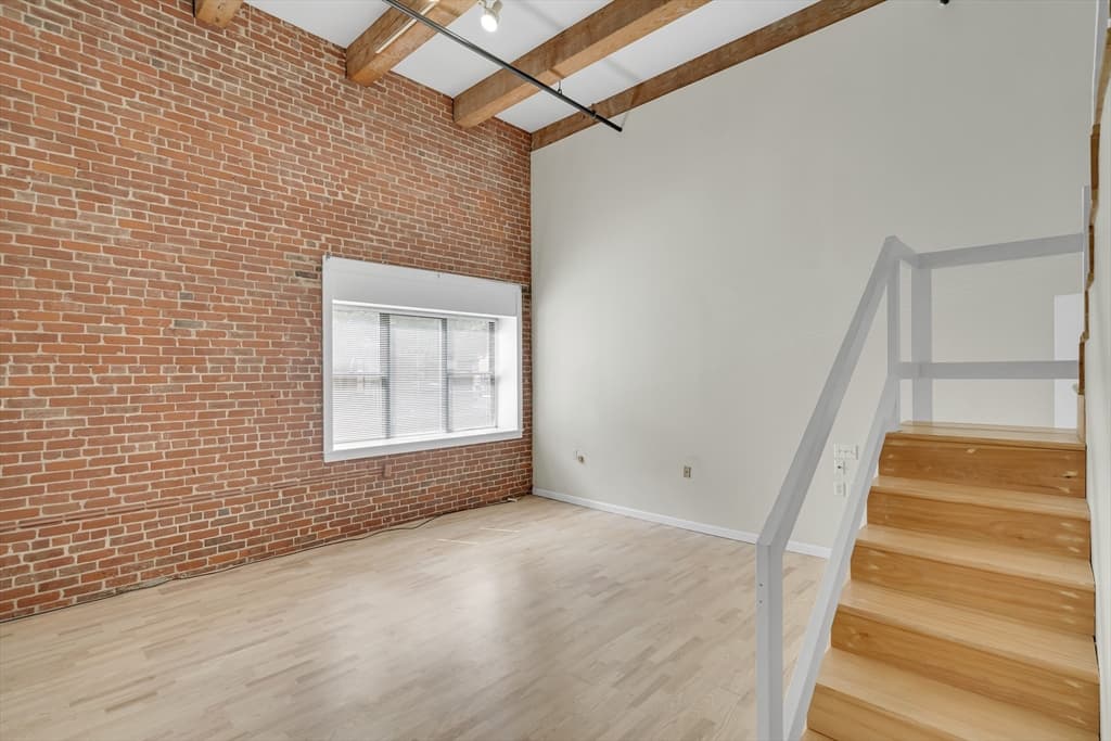 Condominium at 15 Sleeper # 104, Boston MA 02210, photo 14 of 25