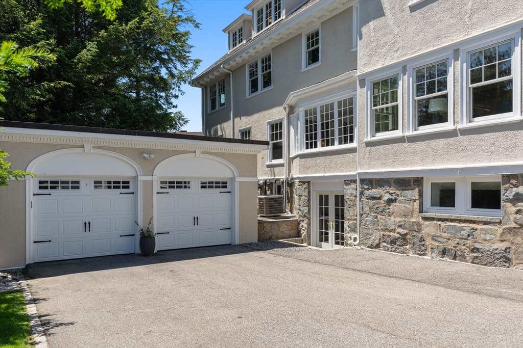 Single Family Residence at 10 Burnham Rd, Newton MA 02465, Newton, photo 28 of 29
