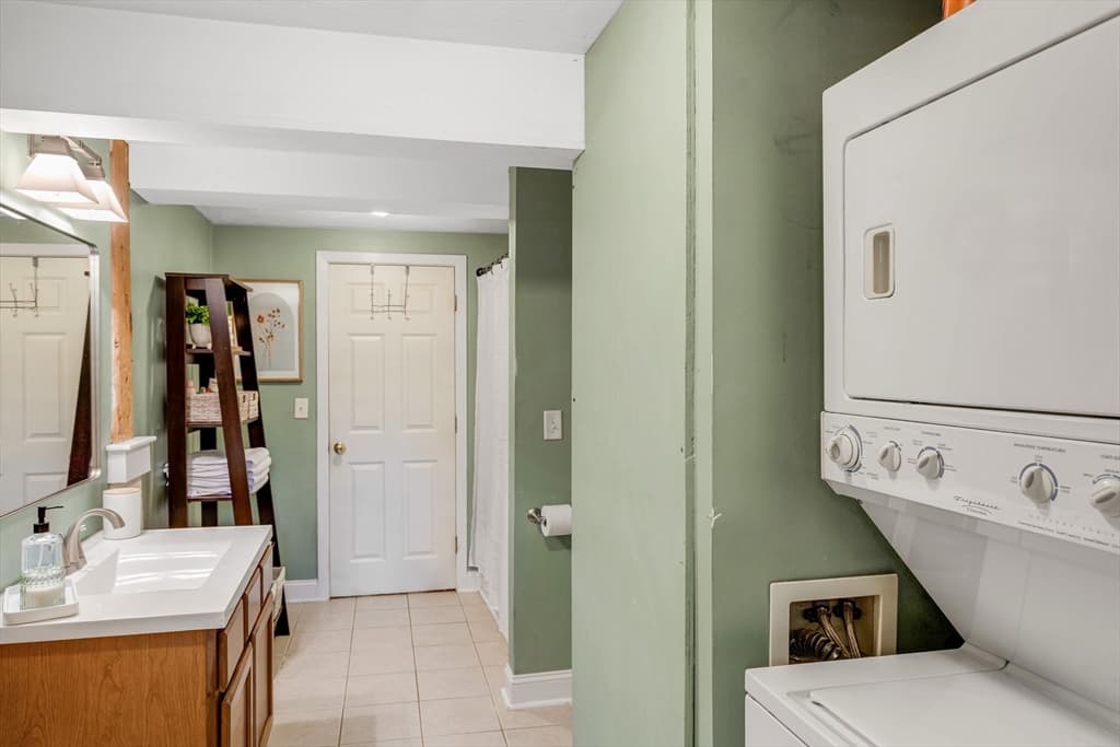 25 Cedar St # 3, Amesbury MA 01913 photo 23