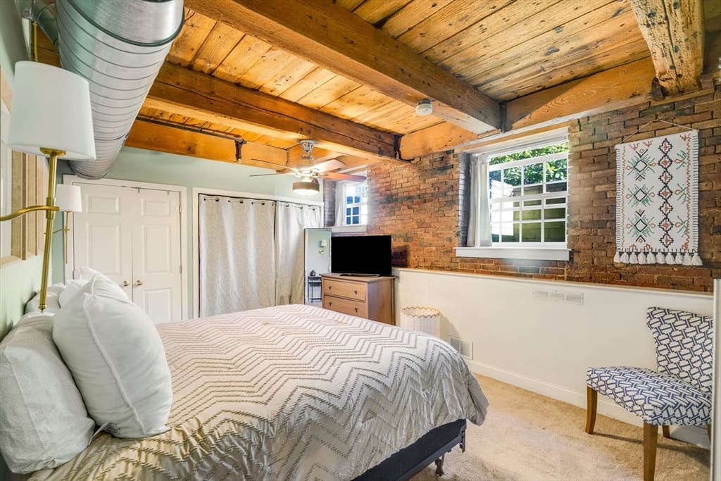 25 Cedar St # 3, Amesbury MA 01913 photo 27