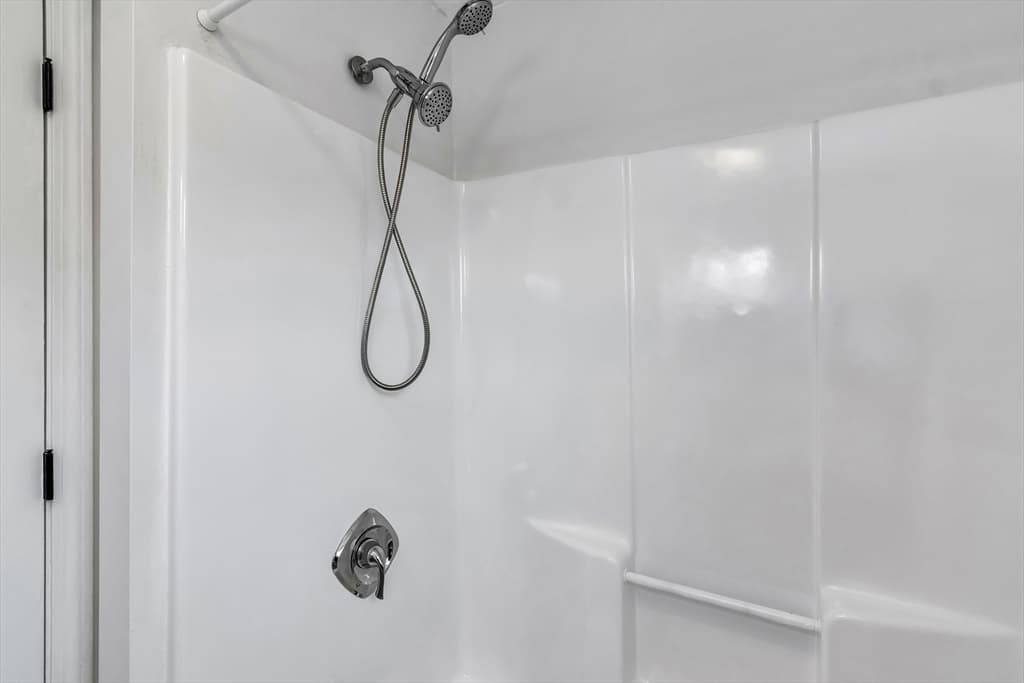 15 Crescent St # D, Lawrence MA 01841 photo 14