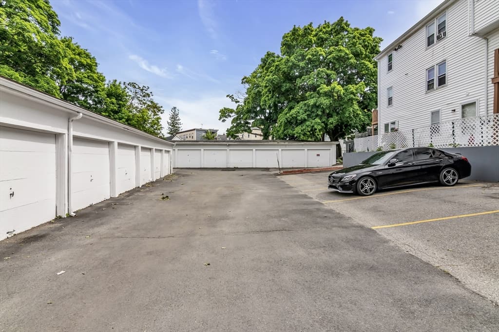 15 Crescent St # D, Lawrence MA 01841 photo 35