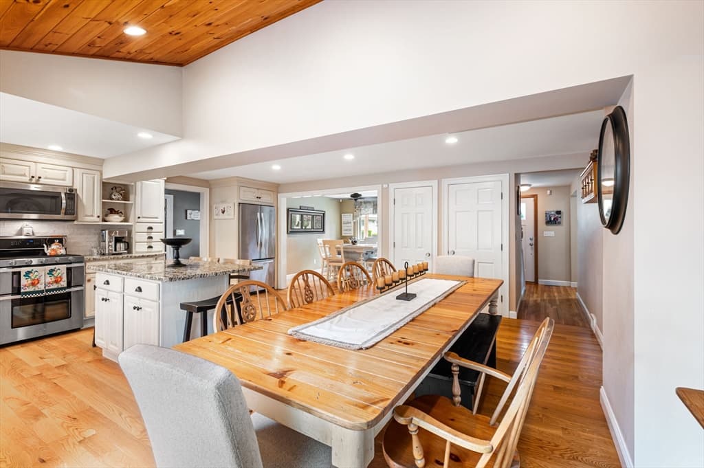 Single Family Residence at 45 Foster Lane, Milton MA 02186, Milton, photo 6 of 37
