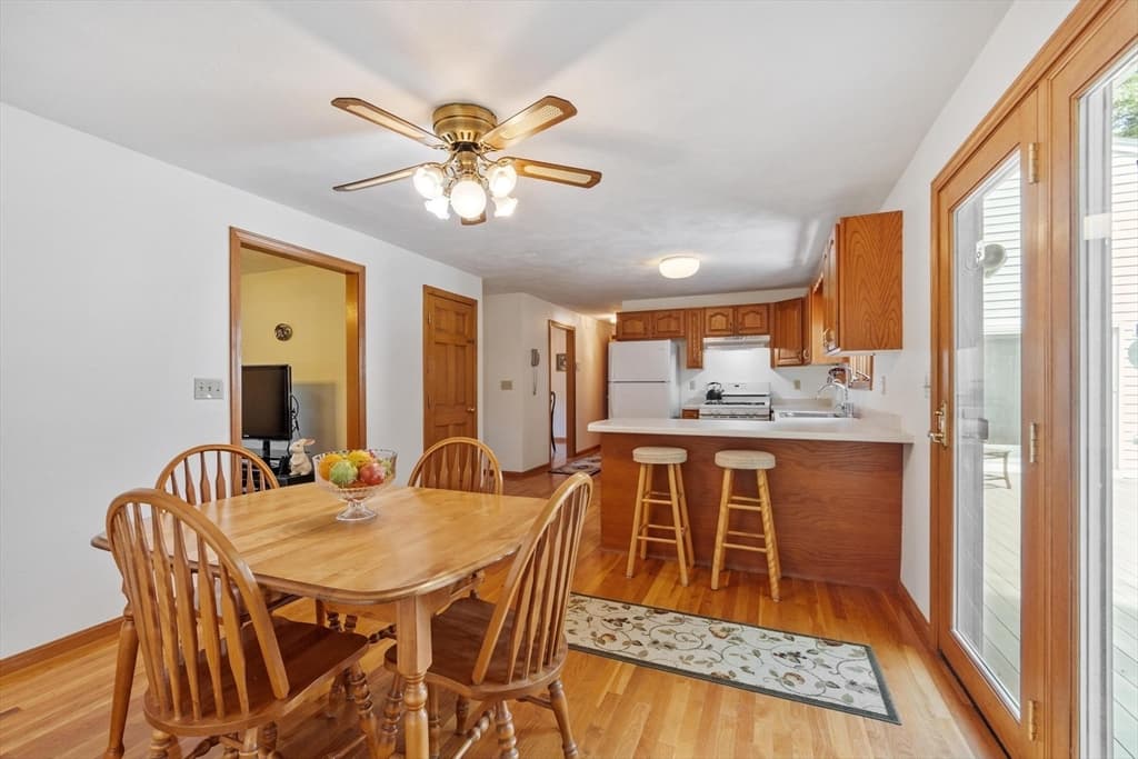47 Sequoia Dr, Tyngsborough MA 01879 photo 6