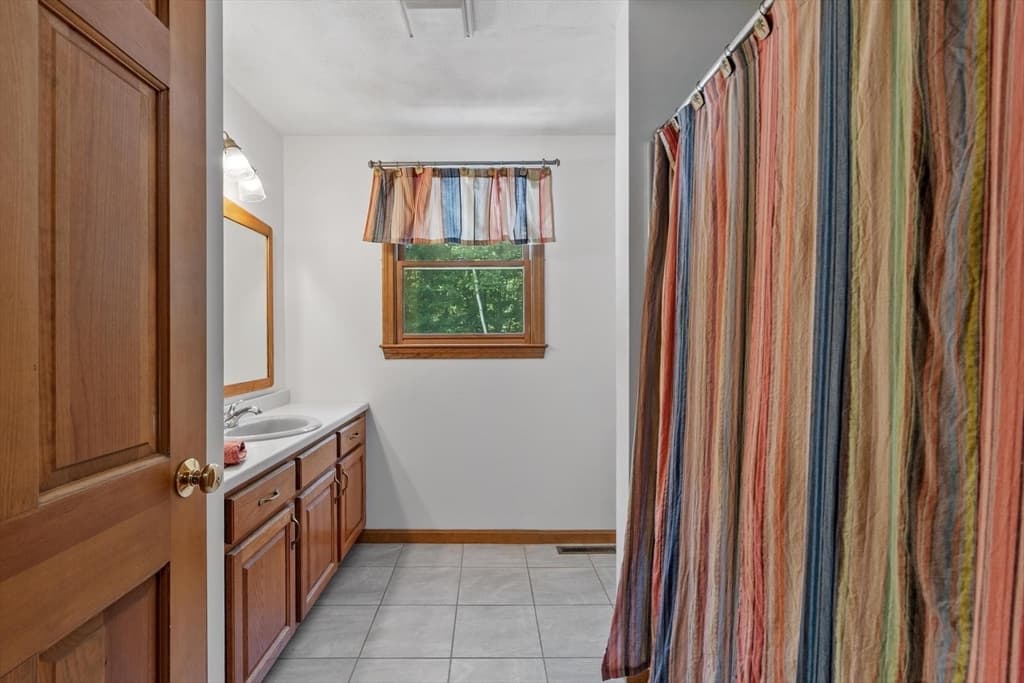 47 Sequoia Dr, Tyngsborough MA 01879 photo 22