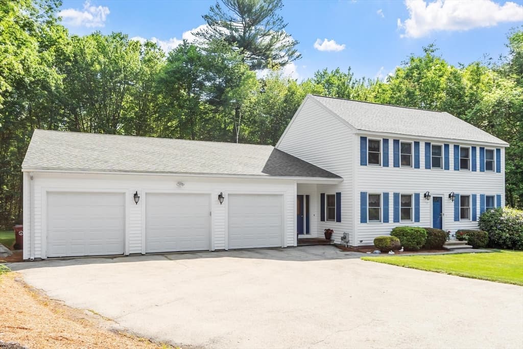 47 Sequoia Dr, Tyngsborough MA 01879 photo 3