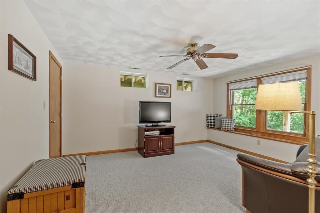 47 Sequoia Dr, Tyngsborough MA 01879 photo 30