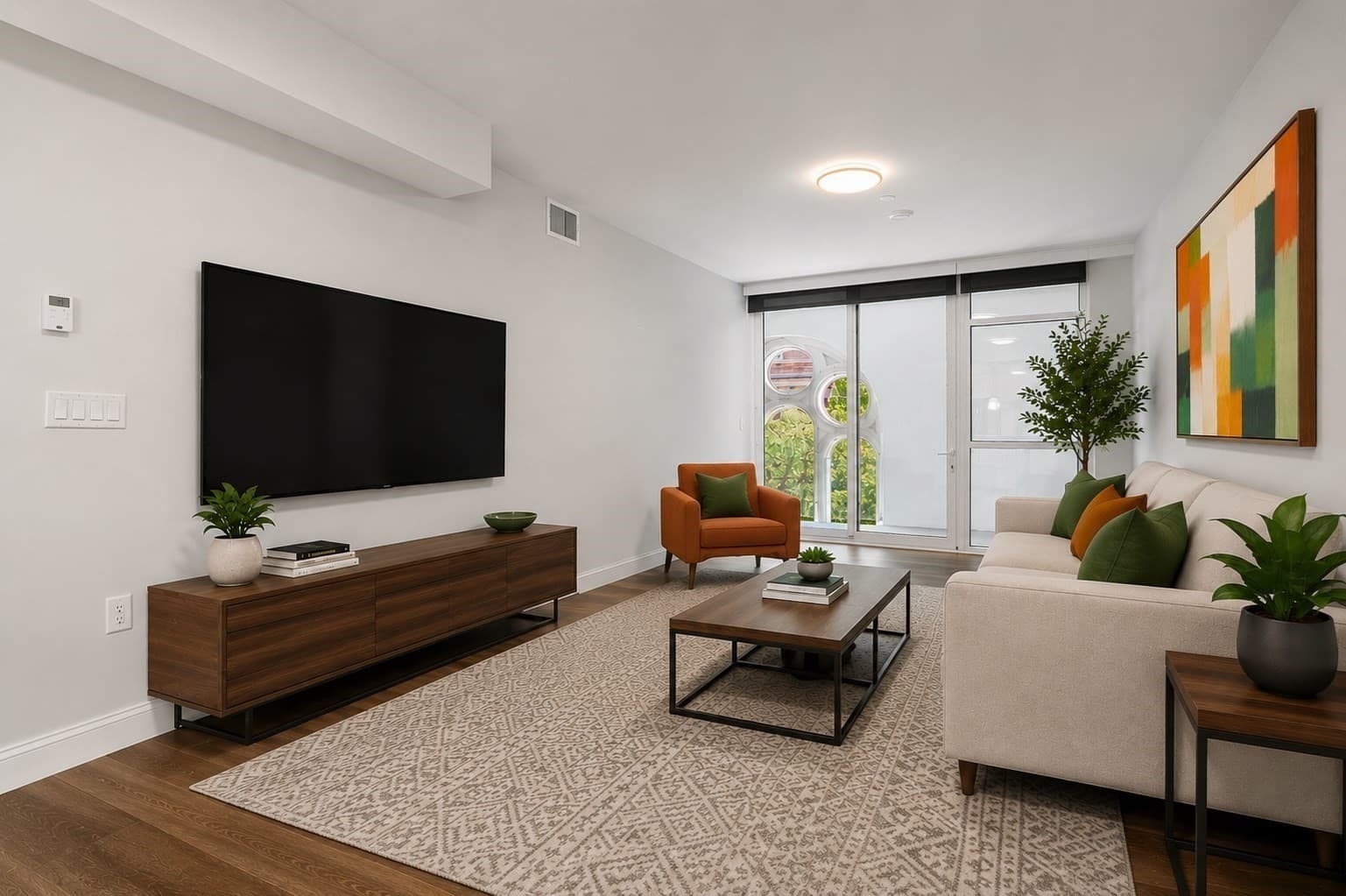 Condominium at 771 Harrison Ave. # 406, Boston MA 02118, photo 3 of 20