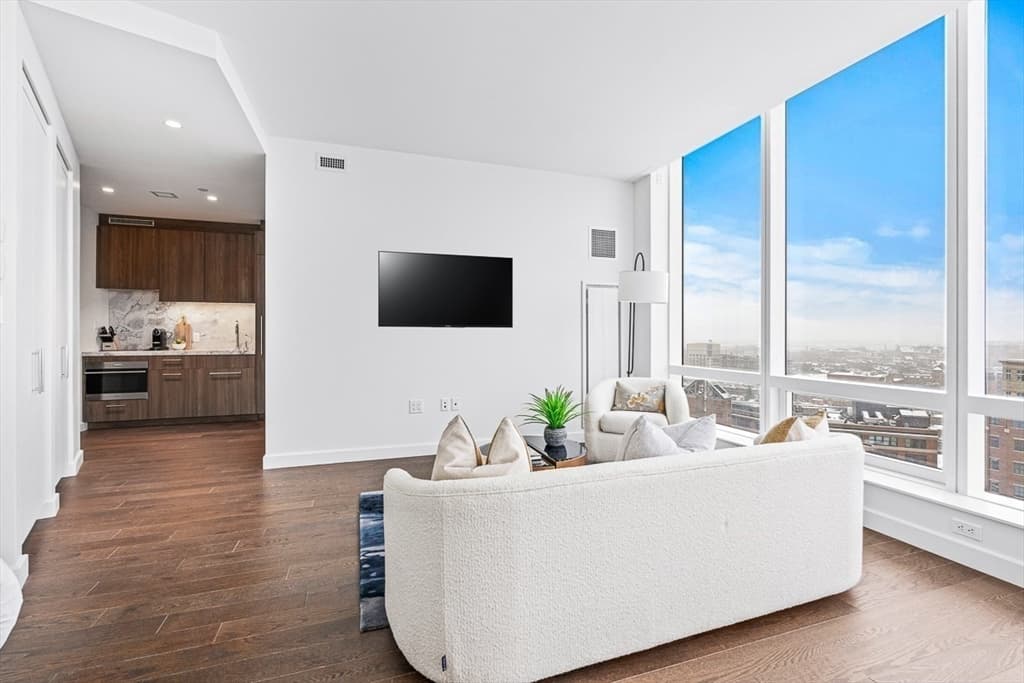 Condominium at 430 Stuart # 1608, Boston MA 02116, photo 6 of 39