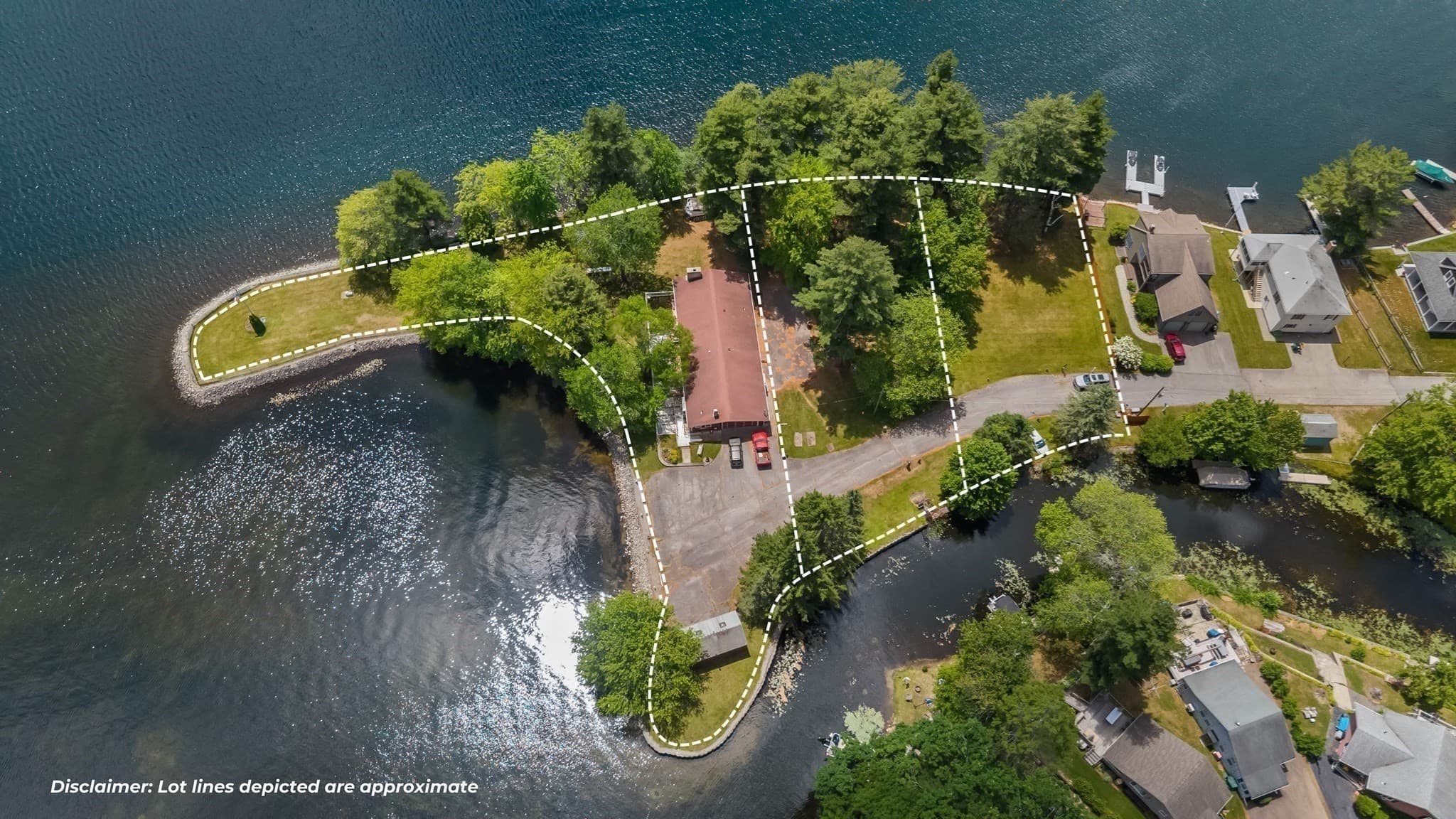 20 Indian Point Rd, Webster MA 01570