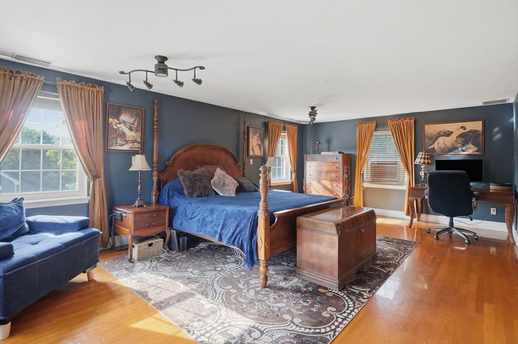 Single Family Residence at 2055 Allen Street, Springfield MA 01118, Springfield, photo 15 of 42