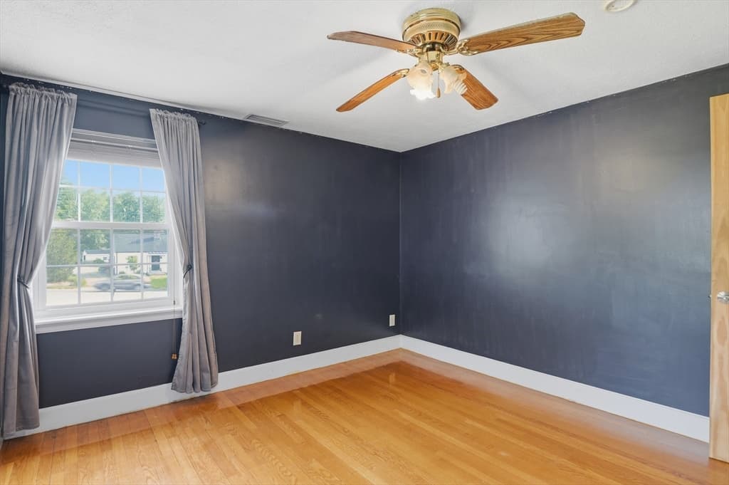 Single Family Residence at 2055 Allen Street, Springfield MA 01118, Springfield, photo 29 of 42