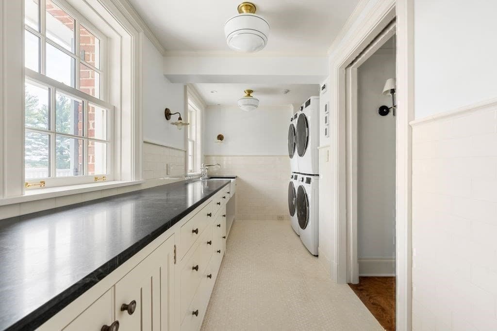 Single Family Residence at 15 Farm Street, Dover MA 02030, Dover, photo 19 of 36