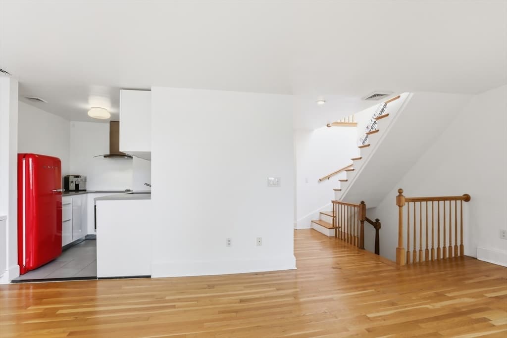 Condominium at 514 Massachusetts Ave. # 5, Boston MA 02118, photo 9 of 29