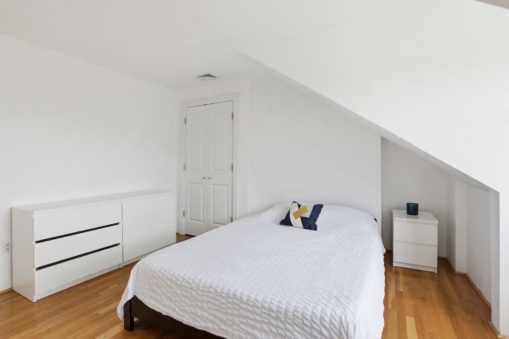 Condominium at 514 Massachusetts Ave. # 5, Boston MA 02118, photo 11 of 29