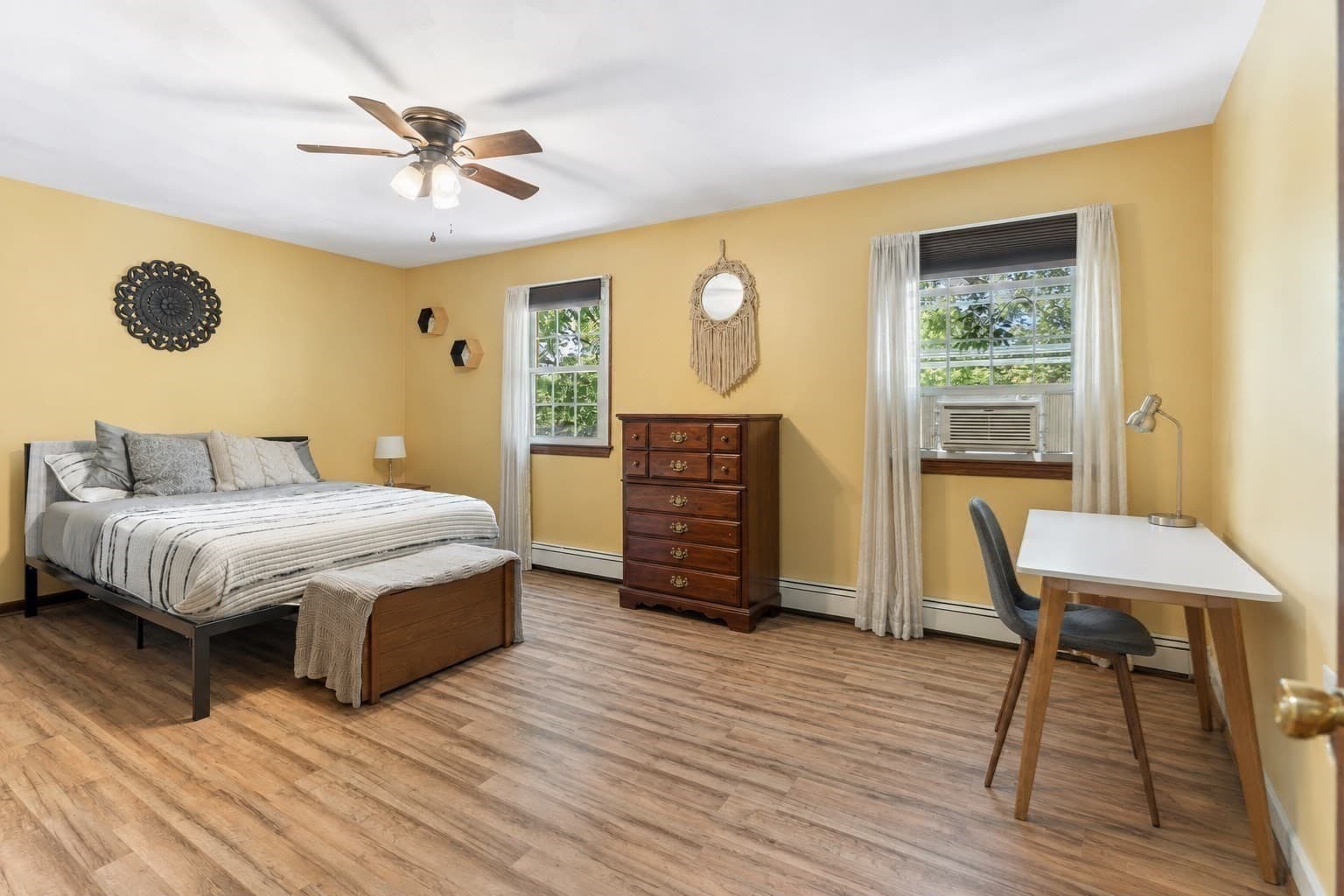 Single Family Residence at 224 Perryville Rd, Rehoboth MA 02769, photo 16 of 26