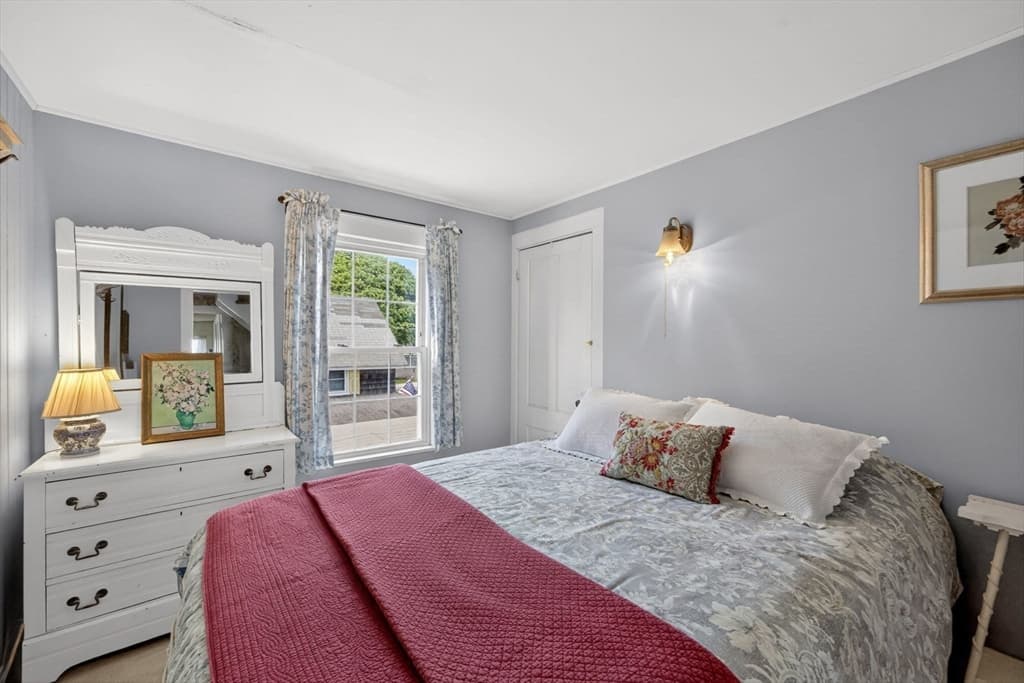 205 Grand Ave, Falmouth MA 02540 photo 28
