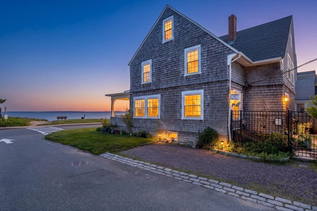 205 Grand Ave, Falmouth MA 02540 photo 24
