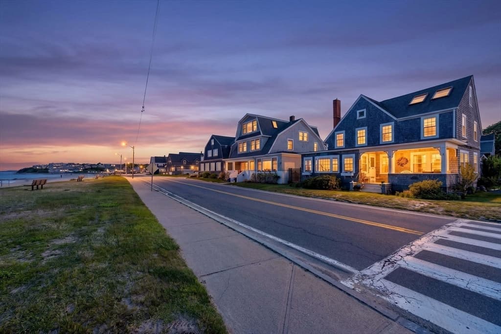 205 Grand Ave, Falmouth MA 02540 photo 38