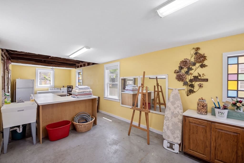 205 Grand Ave, Falmouth MA 02540 photo 35