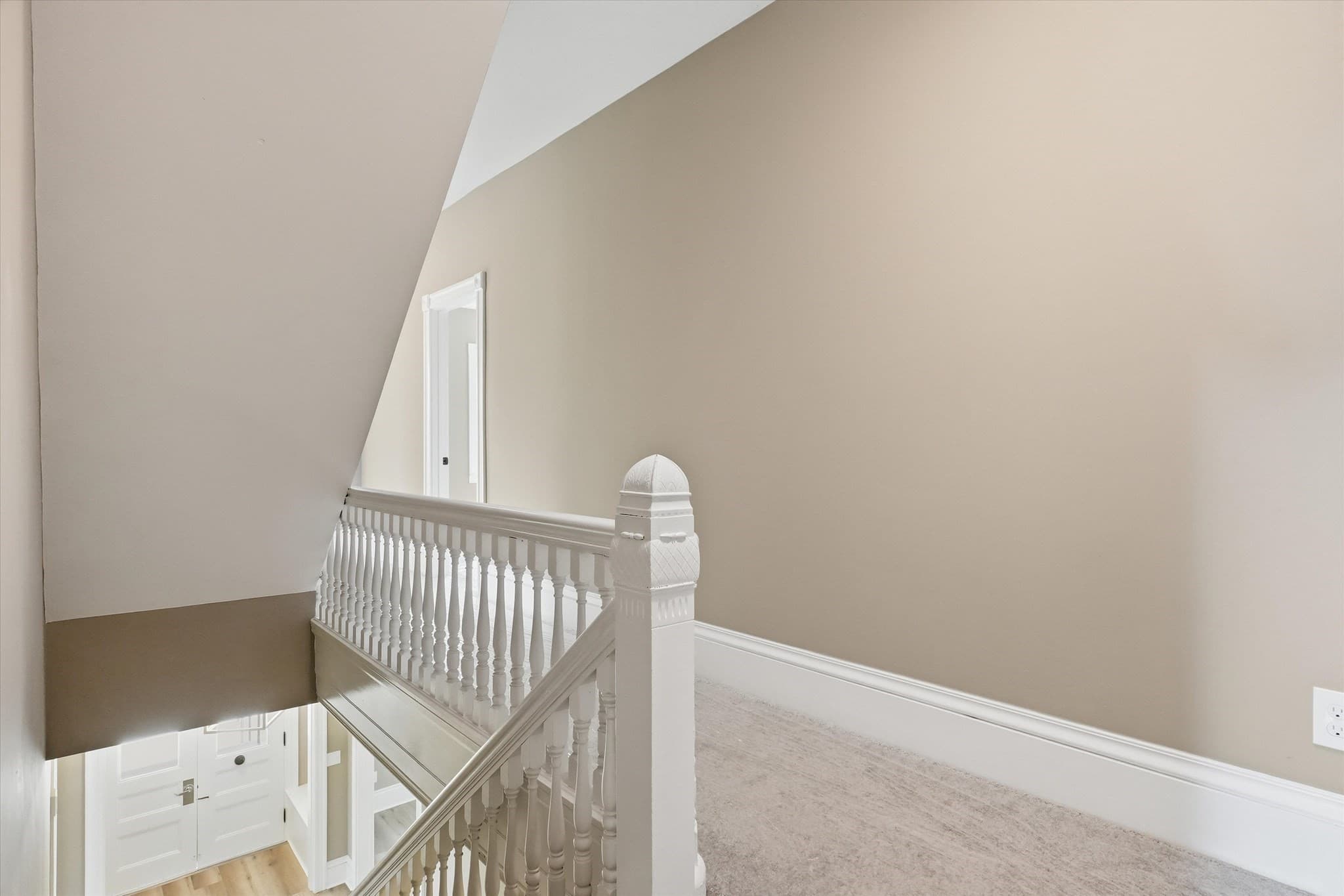 Condominium at 763 Massachusetts Ave # 1, Lunenburg MA 01462, photo 17 of 38