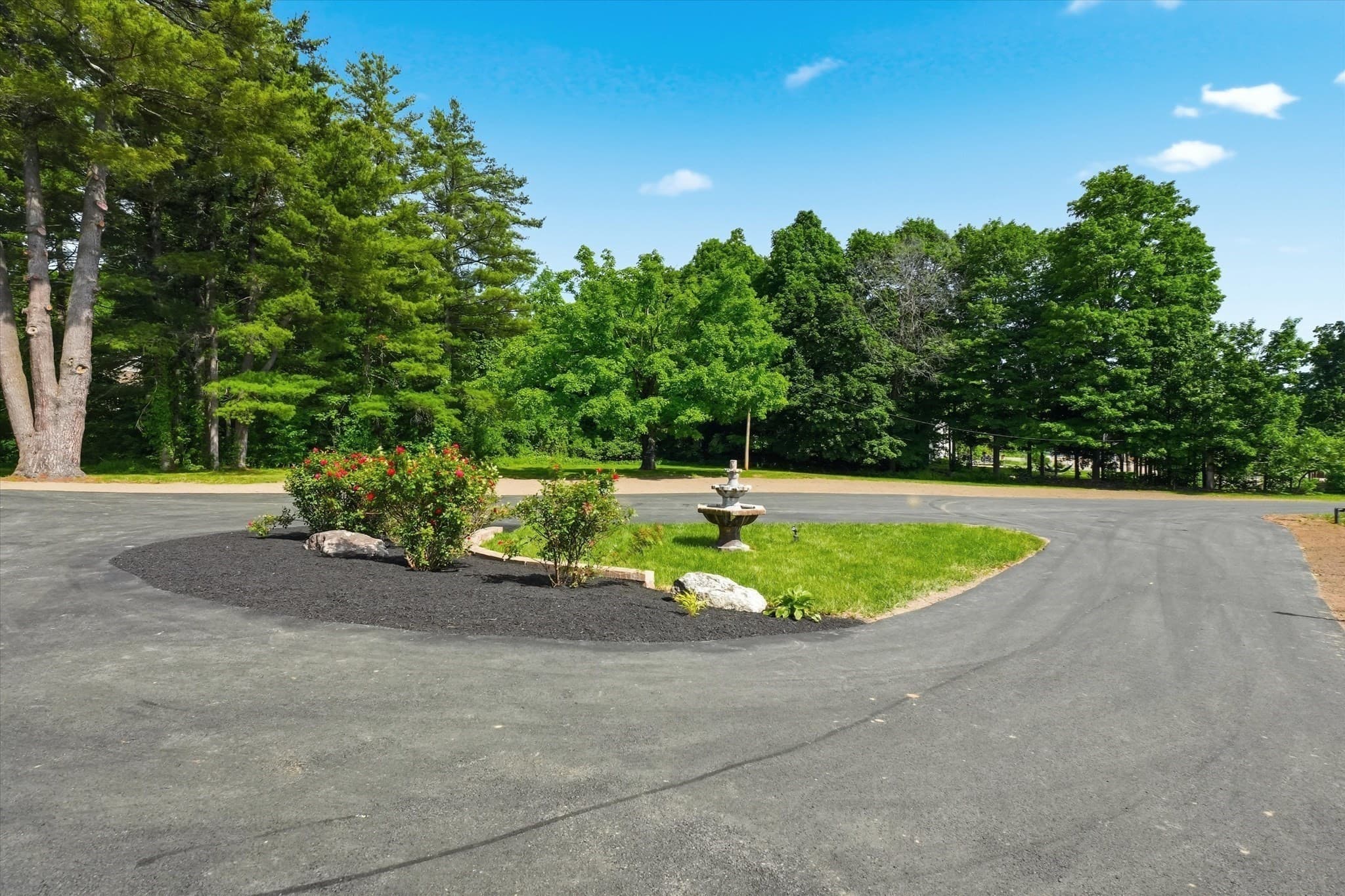 Condominium at 763 Massachusetts Ave # 1, Lunenburg MA 01462, photo 30 of 38