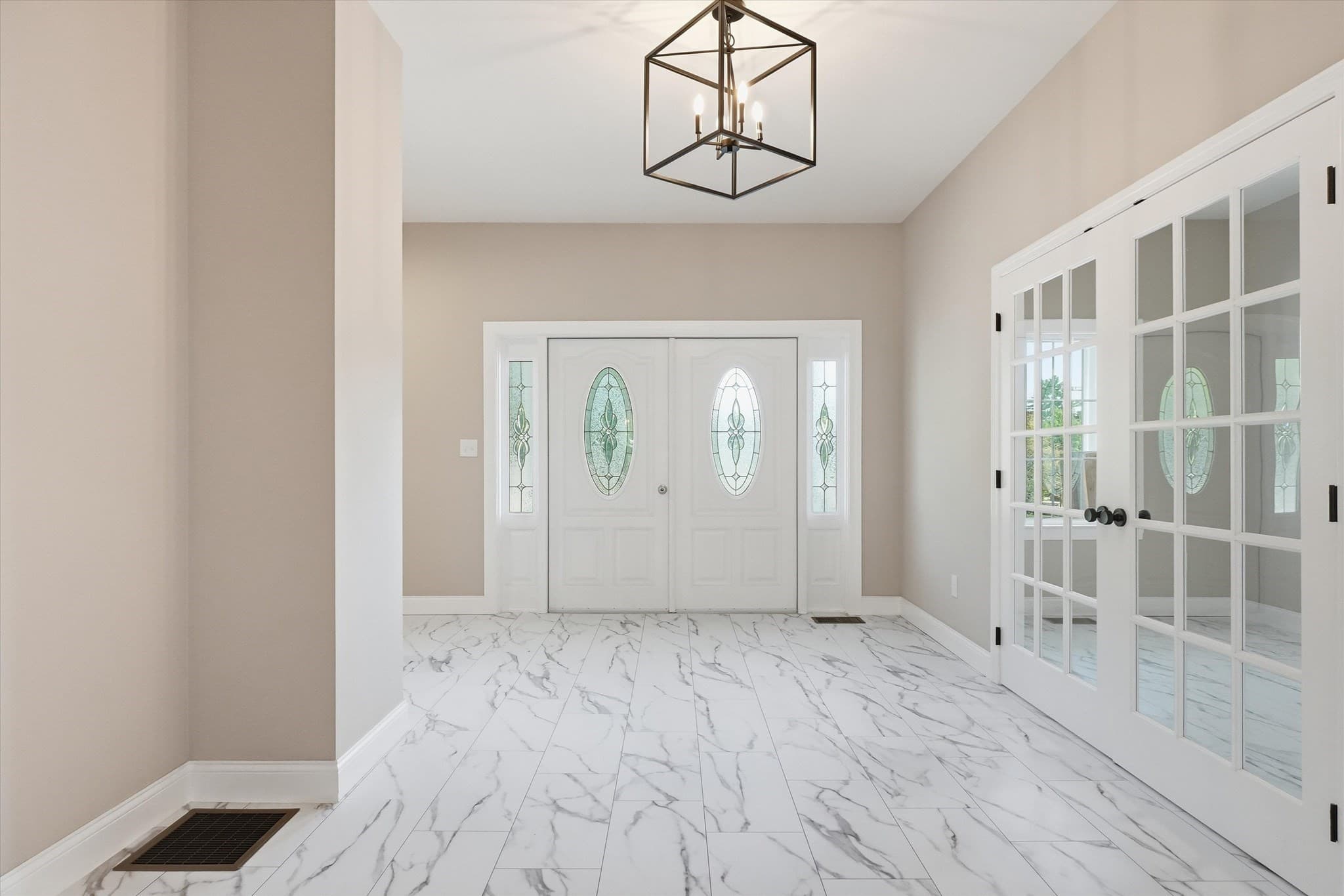 Condominium at 765 Massachusetts Ave # 1, Lunenburg MA 01462, photo 6 of 40