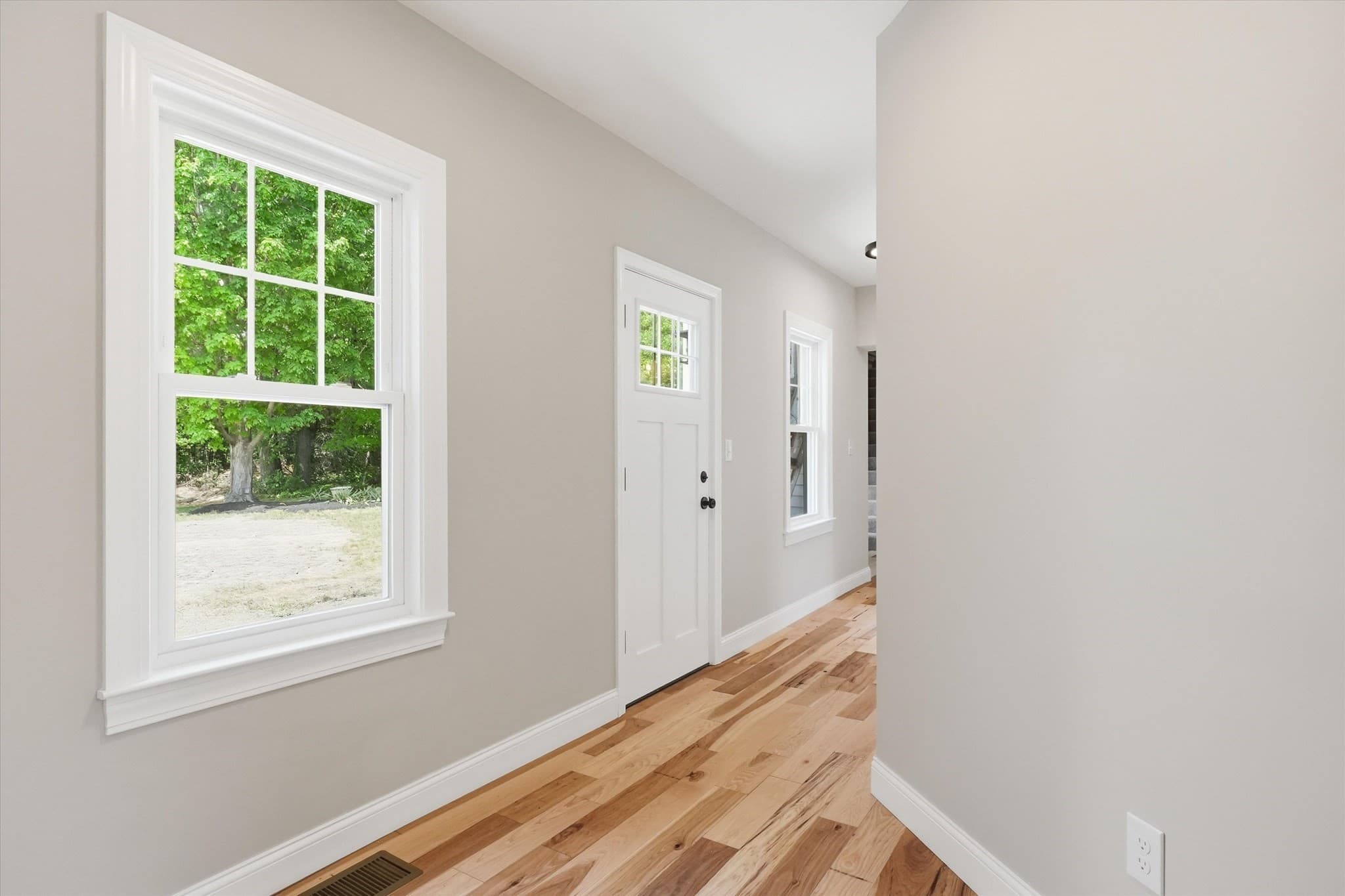 Condominium at 765 Massachusetts Ave # 1, Lunenburg MA 01462, photo 20 of 40