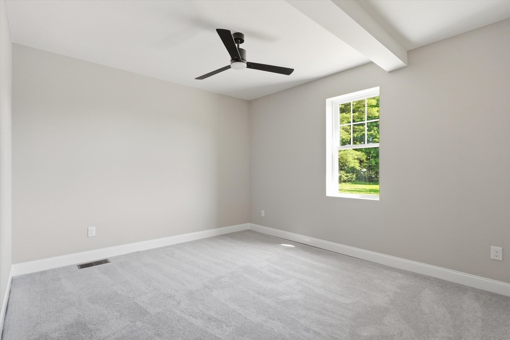 Condominium at 765 Massachusetts Ave # 1, Lunenburg MA 01462, photo 24 of 40