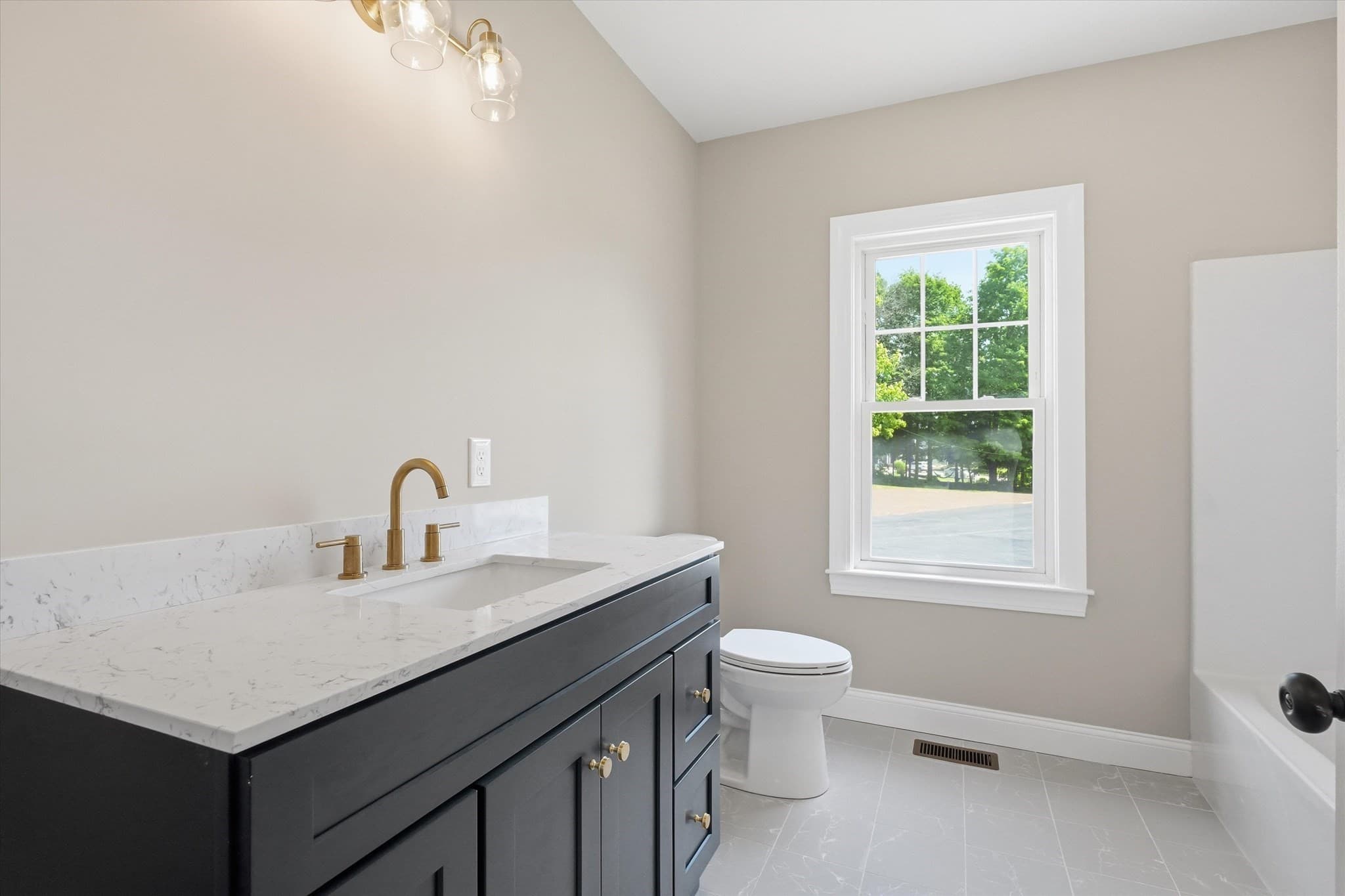 Condominium at 765 Massachusetts Ave # 1, Lunenburg MA 01462, photo 21 of 40
