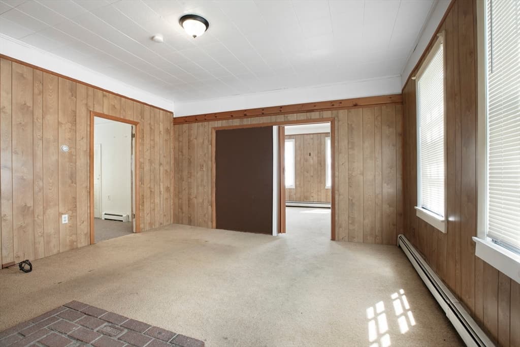 1359 Purchase St, New Bedford MA 02740 photo 9