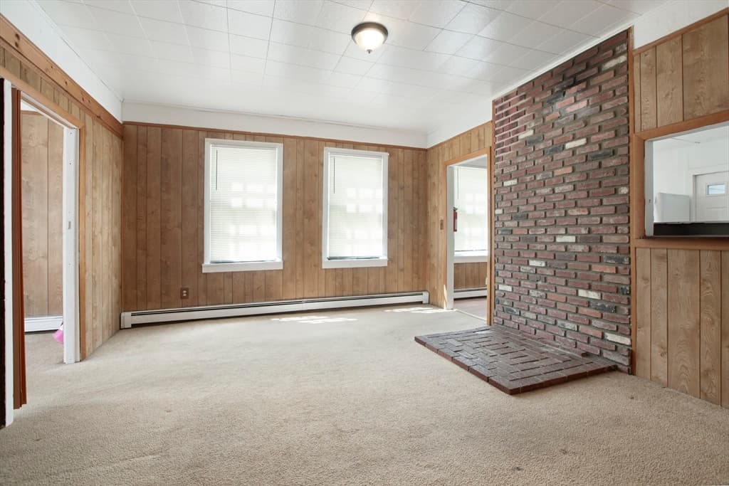 1359 Purchase St, New Bedford MA 02740 photo 8