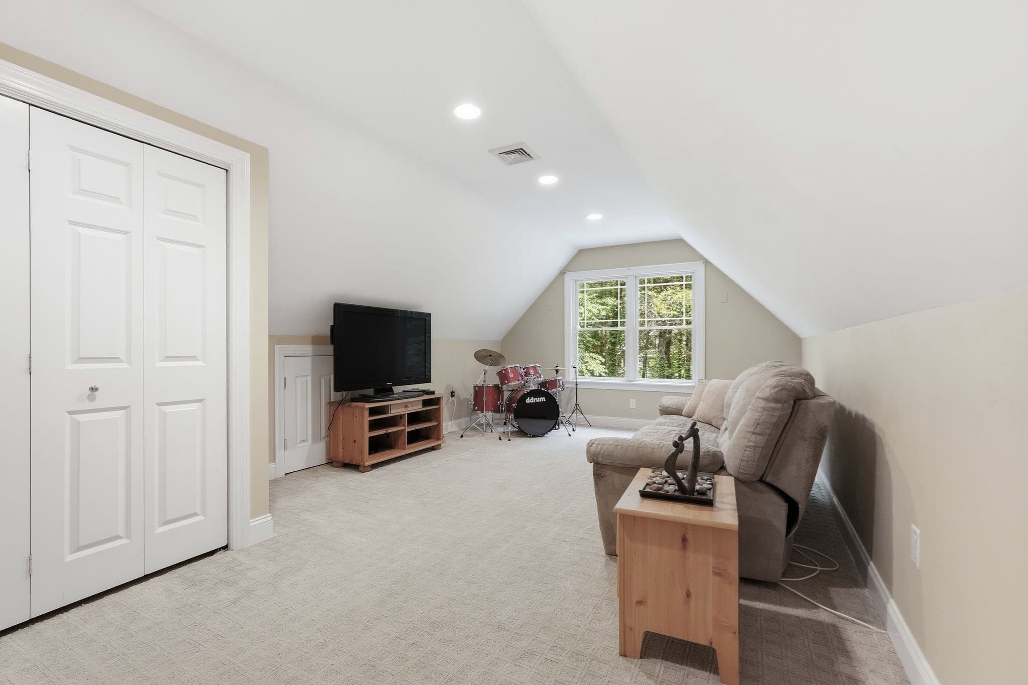 Single Family Residence at 757 Park Hill Rd., Northampton MA 01062, Northampton, photo 31 of 42