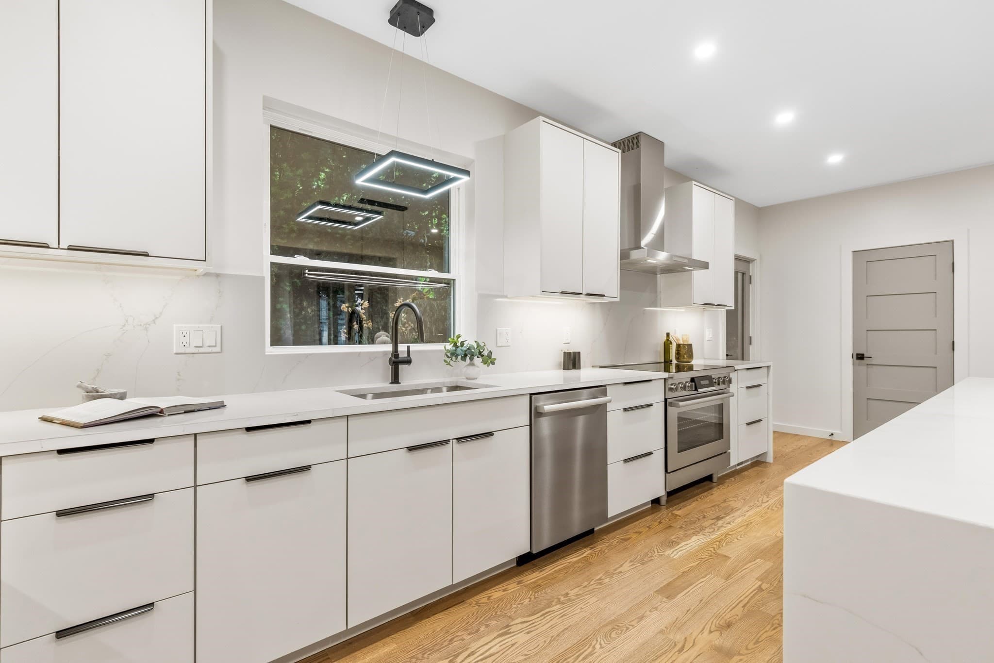Single Family Residence at 95 Grandview Rd, Arlington MA 02476, Arlington, photo 12 of 42