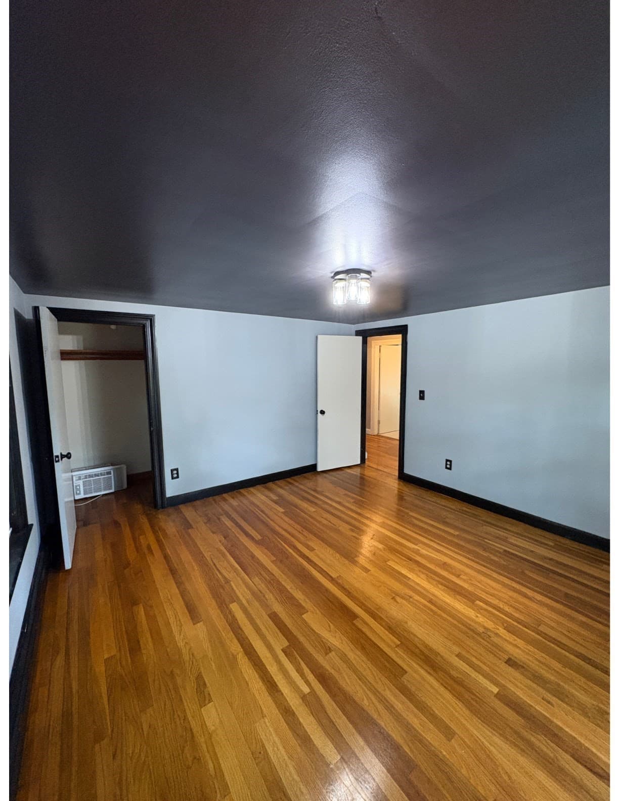 Single Family Residence at 485 Central Street, Leominster MA 01453, photo 12 of 23