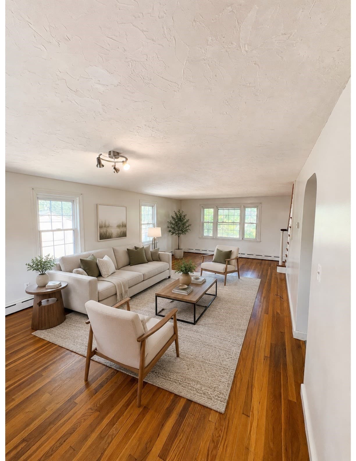 Single Family Residence at 485 Central Street, Leominster MA 01453, photo 4 of 23
