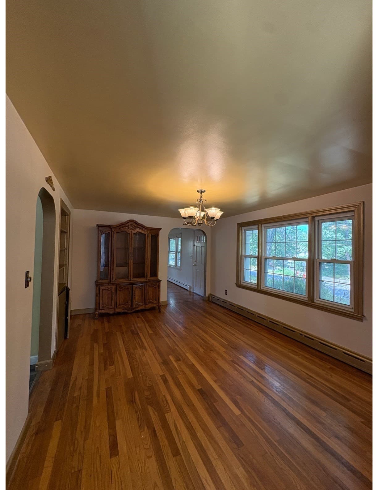 Single Family Residence at 485 Central Street, Leominster MA 01453, photo 8 of 23