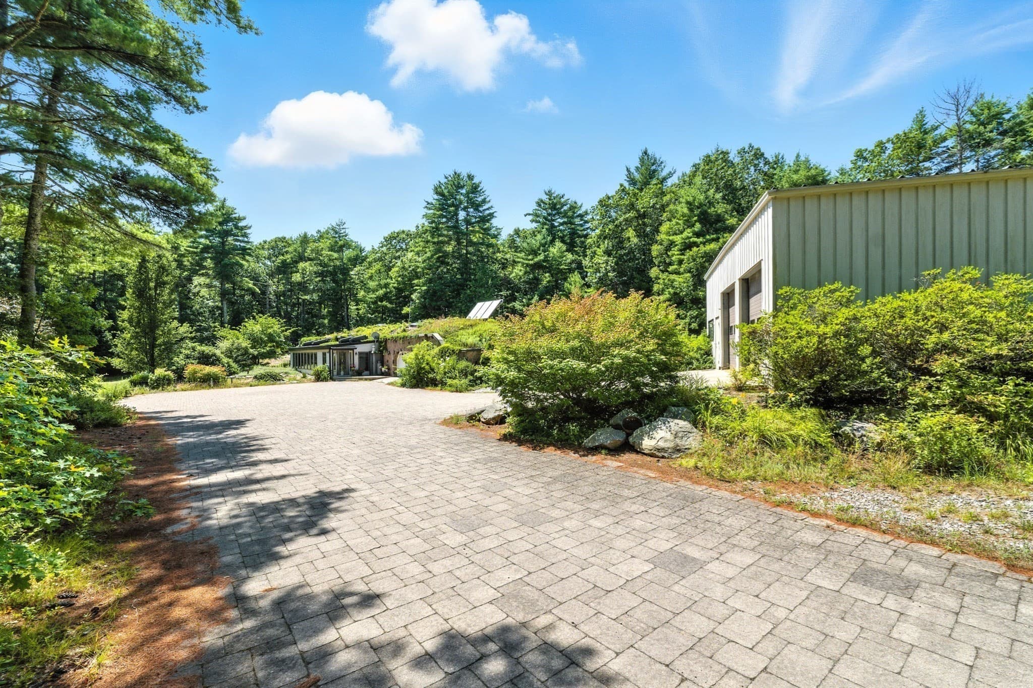 Single Family Residence at 182 County Rd, Plympton MA 02367, photo 26 of 35