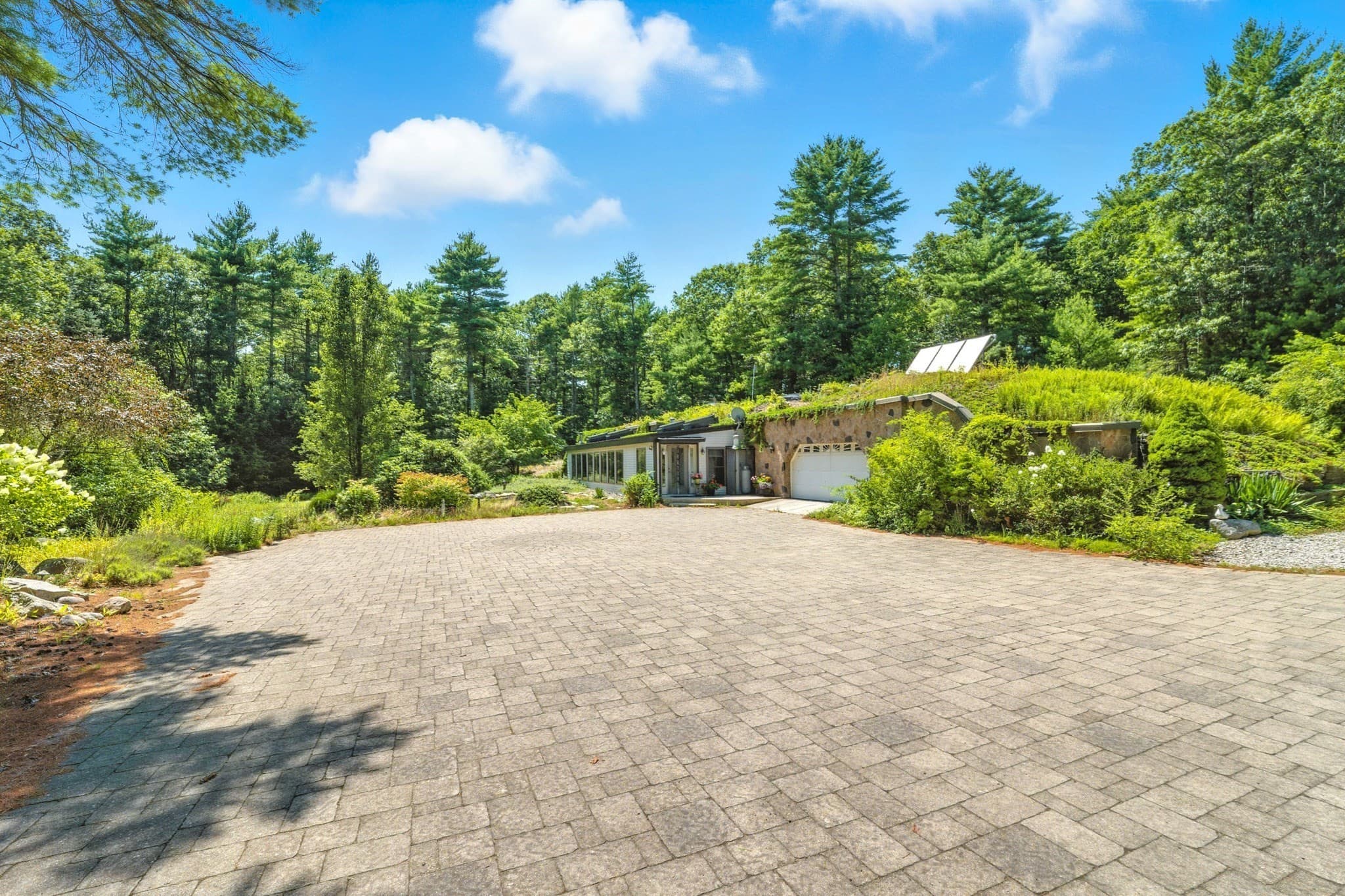 Single Family Residence at 182 County Rd, Plympton MA 02367, photo 30 of 35