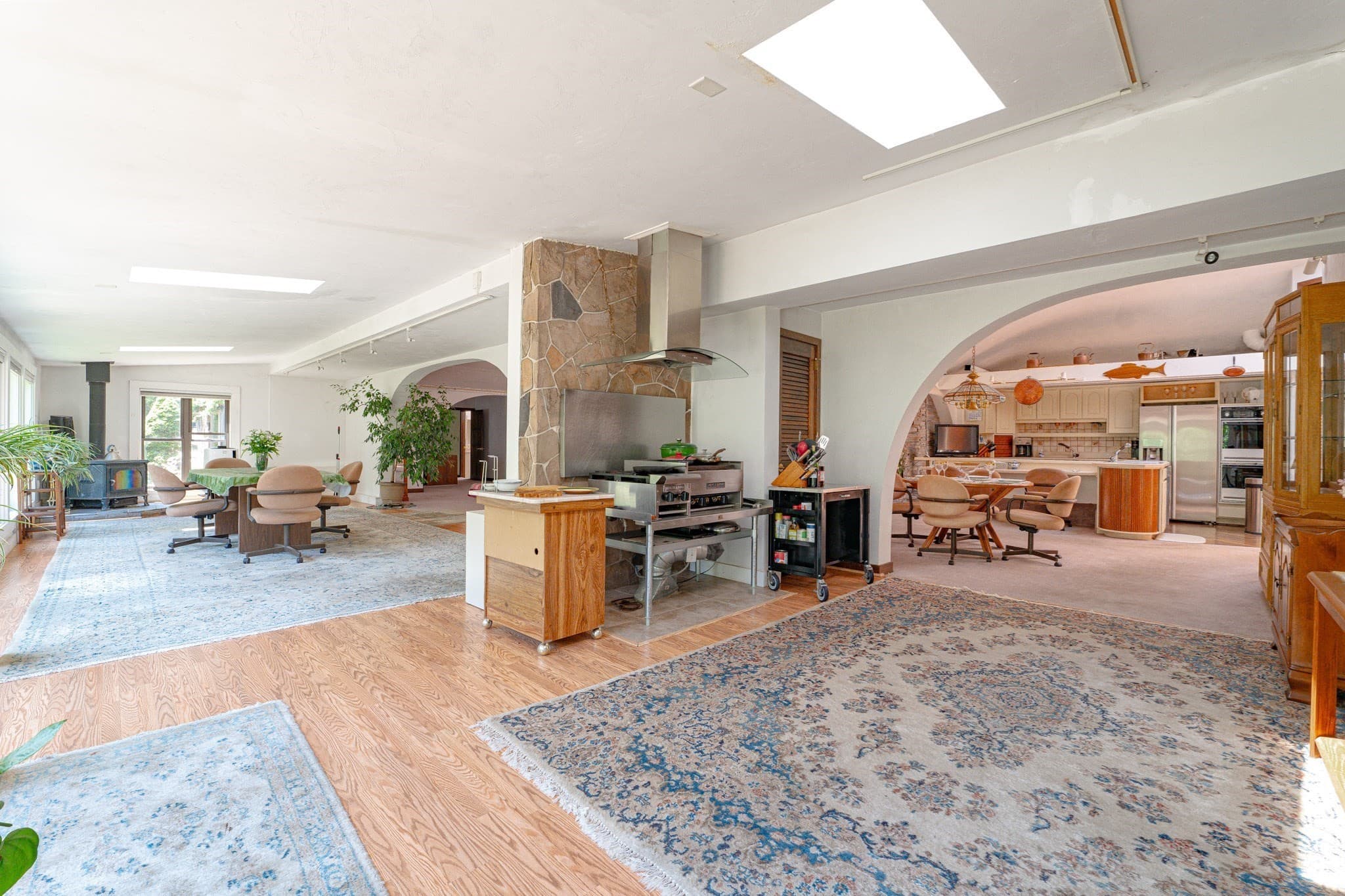 Single Family Residence at 182 County Rd, Plympton MA 02367, photo 10 of 35