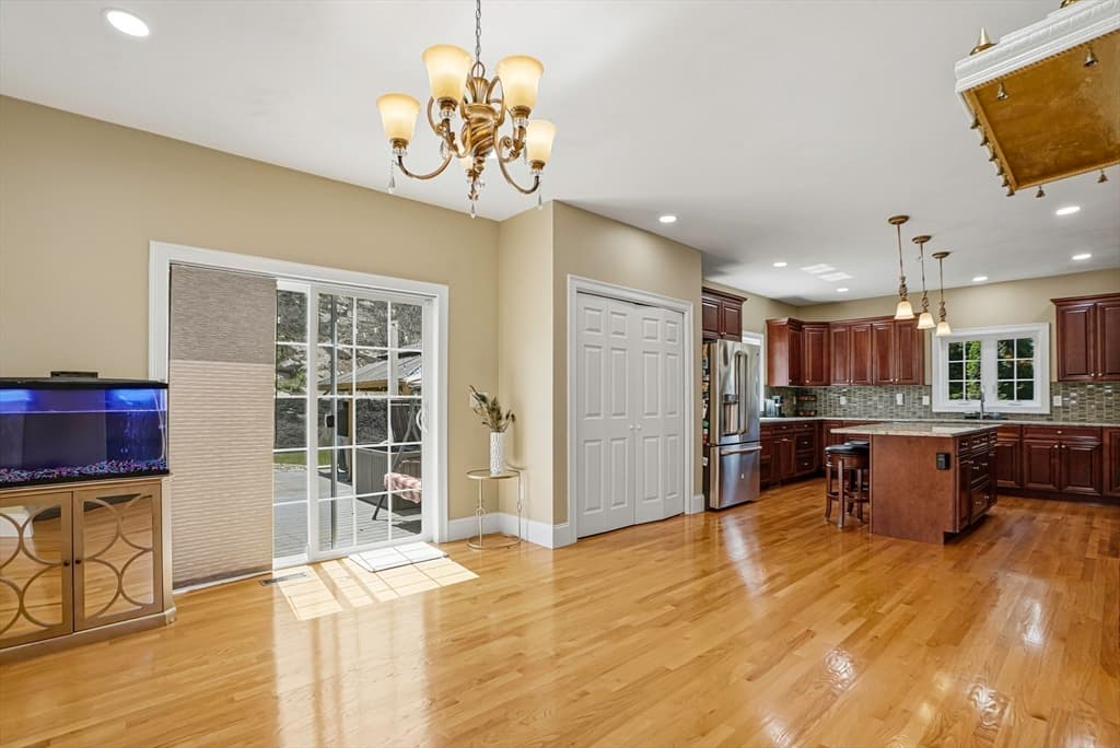 120 Mohawk Path, Holliston MA 01746 photo 10